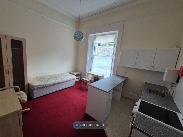 Middle Warberry Road, Torquay TQ1, Studio to rent, £450 pcm | PrimeLocation