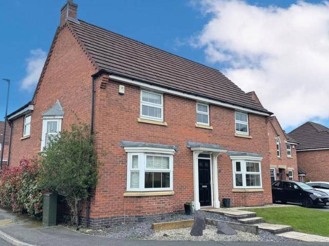 Middlefield Close, Derby DE22 4 bed detached house to rent £1,845 pcm £426 pw
