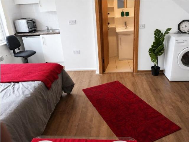 Middleham Road, London N18, 1 bed terraced house to rent, £1,025 pcm | PrimeLocation