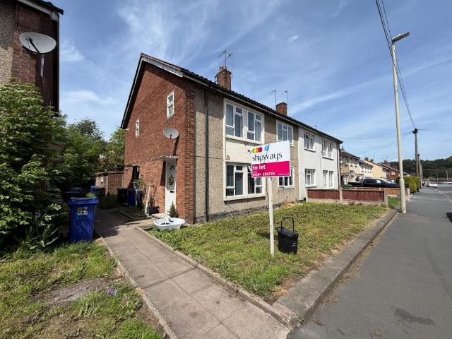 Middlepark Road, DUDLEY 2 bed maisonette to rent £850 pcm £196 pw