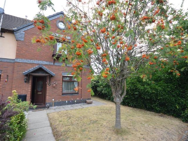 Midhurst Road, Knowsley, L12 3 bed terraced house to rent £1,100 pcm £254 pw