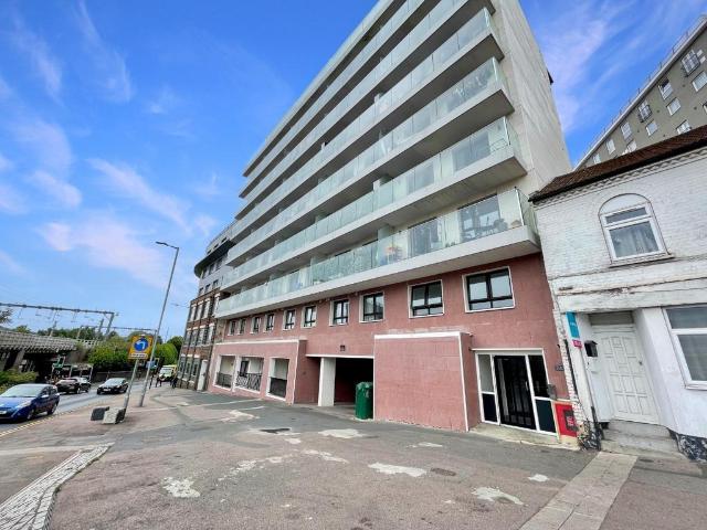 Midland Apartments, 142 Midland Road. 1 bed apartment to rent £1,100 pcm £254 pw