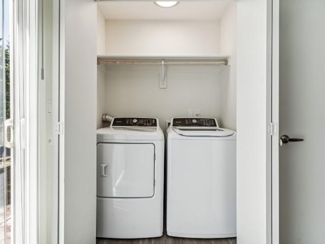 Midland Apartments 2 Bedroom Apartment for Rent at 2016 Se 122nd Ave, Portland, OR 97233 Mill Park