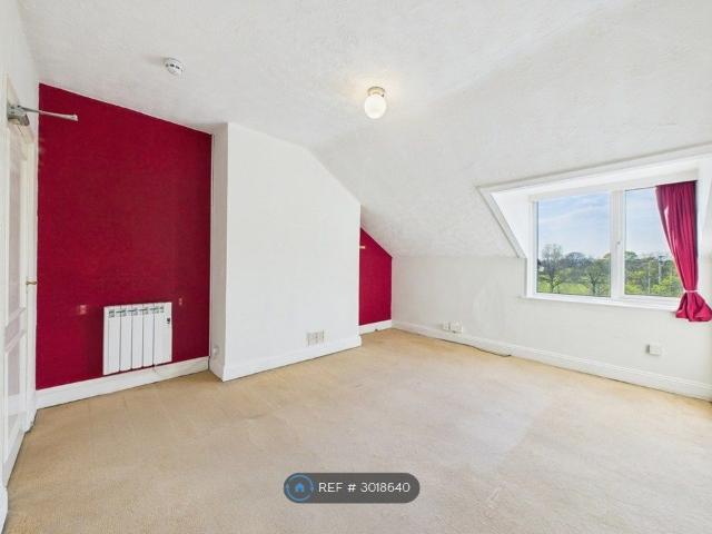 Midland Road, Gloucester GL1, 2 bed flat to rent, £1,090 pcm | PrimeLocation