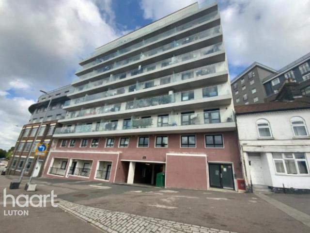 Midland Road, LUTON 2 bed apartment to rent £1,400 pcm £323 pw