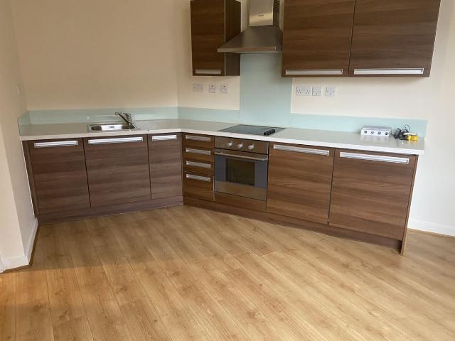 Midland Road, Luton LU2, 1 bed flat to rent, £925 pcm | PrimeLocation