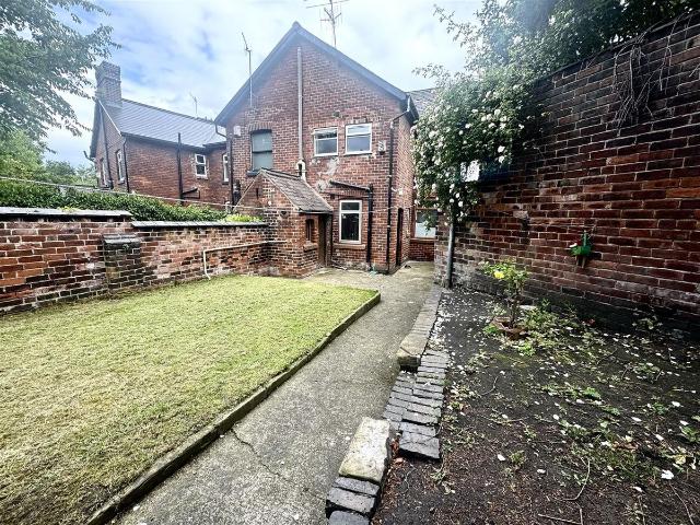 Midland Street, Sheffield S1, 3 bed end terrace house to rent, £1,100 pcm | PrimeLocation