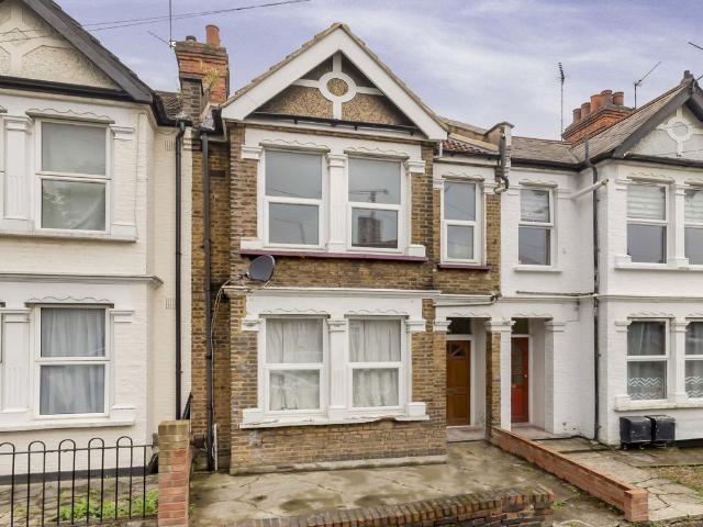 Midland Terrace, Acton NW10, 2 bed flat to rent, £2,000 pcm | PrimeLocation