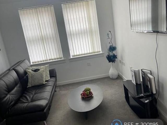 Midstocket Mews, Aberdeen, AB15 2 bed flat to rent £800 pcm £185 pw