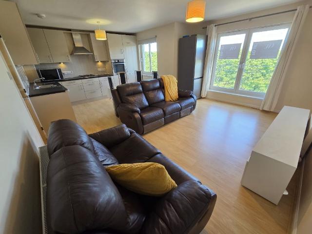 Midstocket View, City Centre, Aberdeen AB15, 2 bed flat to rent, £850 pcm | PrimeLocation