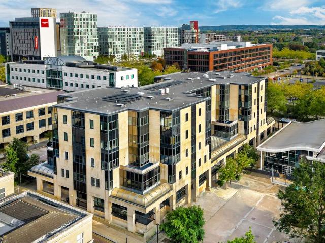 Midsummer Boulevard, Tempus House, MK9 2 bed flat to rent £1,295 pcm £299 pw