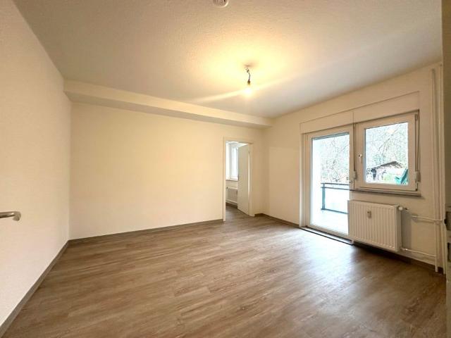 Miet mich großzügige 4,5 Zimmer Wohnung