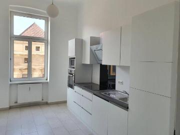 MIETE! Charmante 2 Zimmer Dachgeschoßwohnung in top Lage in 4400 Steyr