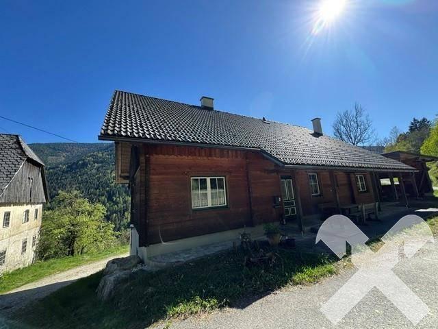 Miete: Dem Alltag entfliehen modernes Holzhaus in absoluter Ruhelage!
