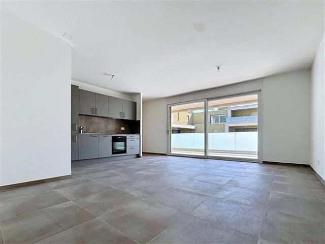 Miete in Uvrier 2,5 Zimmer Wohnung mit Terrasse