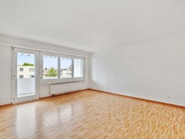 MIETEN OHNE KAUTION Dachwohnung mit herrlicher Aussicht ins Grüne