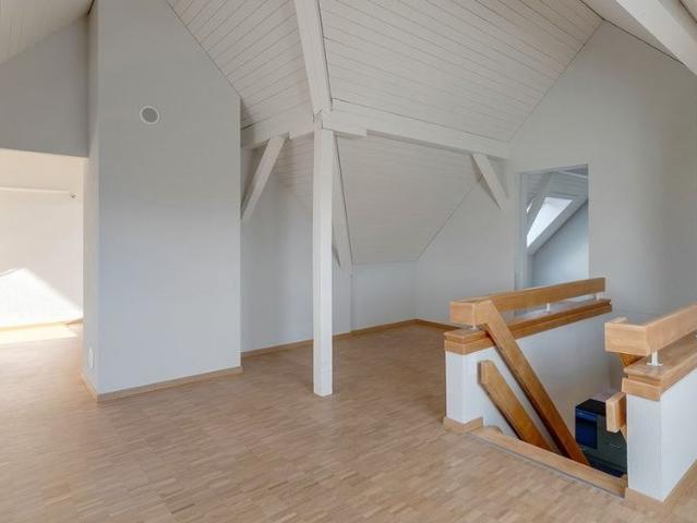 MIETEN OHNE KAUTION Grosszügige Maisonette Wohnung im Grünen