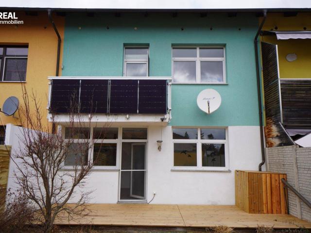 MIETKAUF OPTION: Saniertes Reihenhaus mit Garten, Terrasse und Balkon
