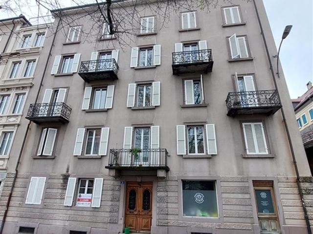 Mietobjekt mit 9 Wohnungen und 1 Gewerbefläche