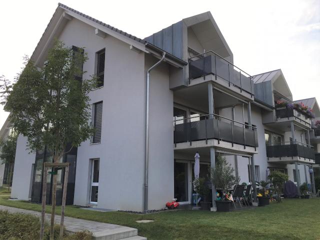 Mietobjekt – Platz für die ganze Familie moderne 4.5 Dachwohnung zu vermieten – Immoschwab AG in Murten und Aarberg