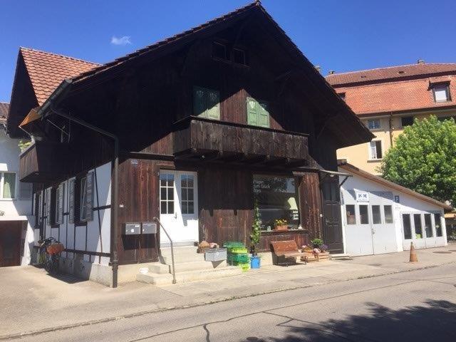 Mietobjekt – 4.5 Zimmerwohnung mit Charme zu vermieten – Immoschwab AG in Murten und Aarberg