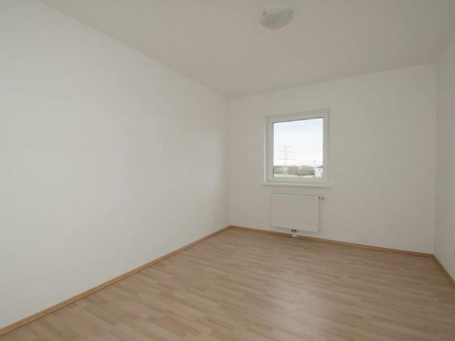 Mietwohnung 220 68 m² mit Loggia und Balkon ca.7.0 m² Vermietung direkt vom Eigentümer keine Provision