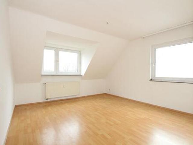Mietwohnung in Bergeborbeck 432,00 EUR Kaltmiete, ca.64,56 m²