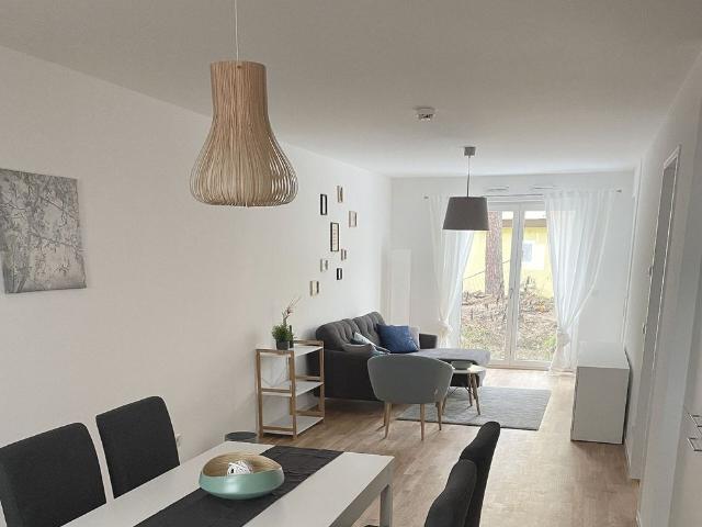 Mietwohnung in Erlangen Wunderschöne 2 Zimmer Wohnung in Erlangen mit EBK und Balkon