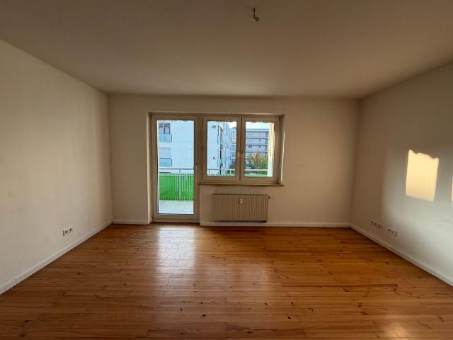 Mietwohnung in Erlangen Helle 2 Zimmer Wohnung im Süden Erlangens