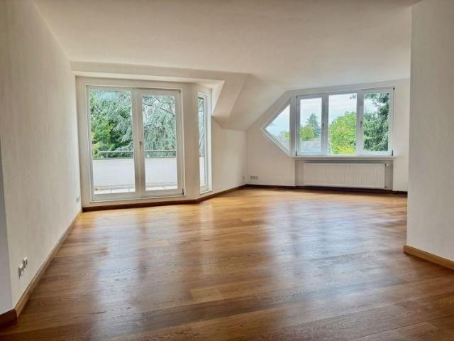 Mietwohnung in Koblenz Oberwerth* 3 Loggien, Garage, Treppenlifter