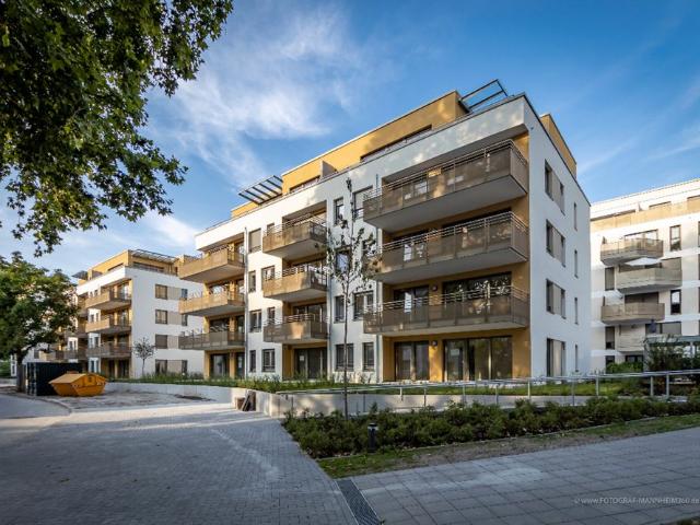 Mietwohnung in Ludwigshafen 4 Zimmer Wohnung mit 2 Balkonen in Rheinnähe gelegen