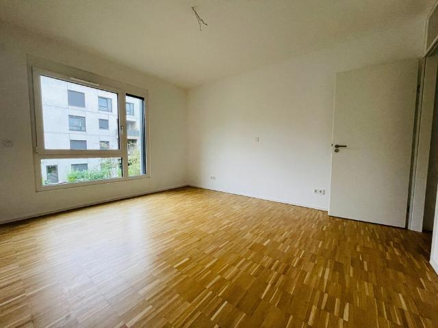 Mietwohnung in Nürnberg Charmante 5 Zimmer Wohnung mit Loggia und zwei Badezimmer Übernahme EBK möglich