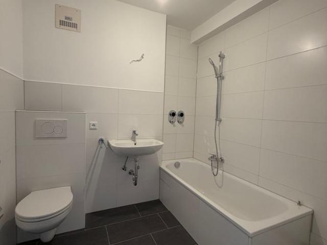 Mietwohnung in Nürnberg Frisch renovierte, großzügige 3 Zimmer Wohnung mit Dachterrasse im beliebten Wöhrd!