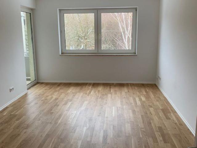 Mietwohnung in Nürnberg Großzügige Wohnung mit zwei Balkonen in Laufamholz