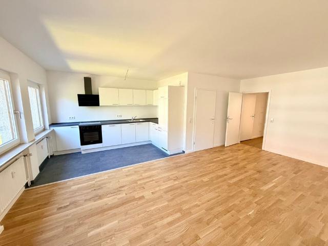 Mietwohnung in Nürnberg Mit neuer EBK! Lichtdurchflutete 2 Zimmer Wohnung