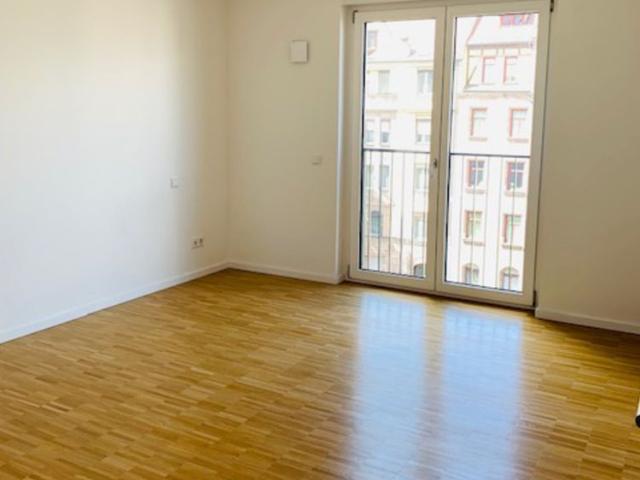 Mietwohnung in Nürnberg Schöne 3 Zimmer Wohnung mit Einbauküche und Balkon