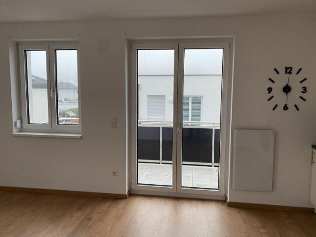 Mietwohnung mit Balkon inkl. Komplettküche und Stellplatz