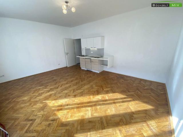 Mietwohnung mit Küchenzeile und ca. 39,59 m²