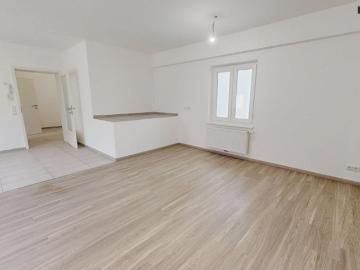 Mietwohnung mit zwei schlafzimmer & möblierter küche + neu saniert + ca. 84,57 m²