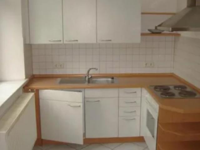 Mietwohnungen ✓ 170 € Kaltmiete ✓ 47 m² Wohnfläche ⌖ 08525 Plauen, Krähenhügelstraße 44