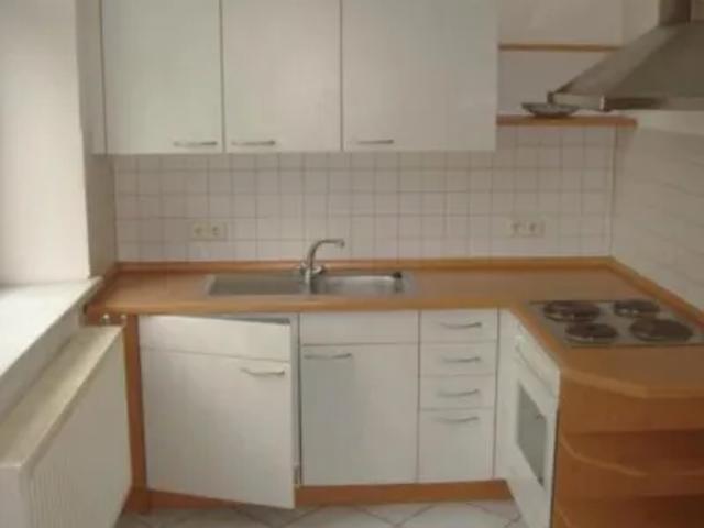 Mietwohnungen ✓ 170 € Kaltmiete ✓ 47 m² Wohnfläche ⌖ 08525 Plauen, Krähenhügelstraße 44