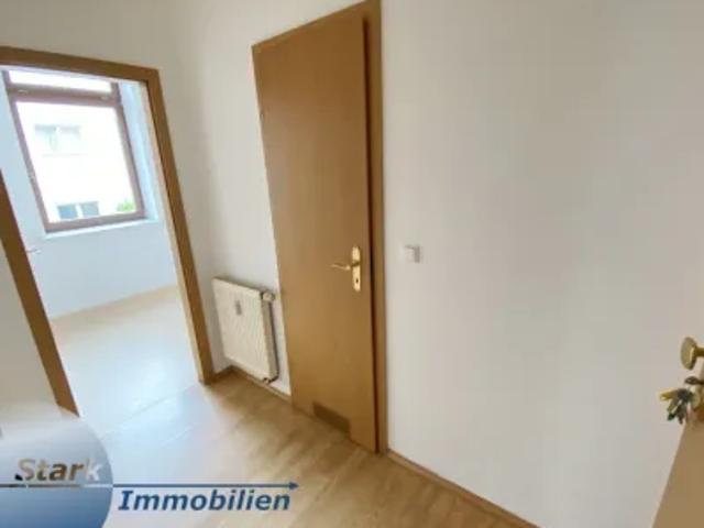 Mietwohnungen ✓ 180 € Kaltmiete ✓ 31 m² Wohnfläche ⌖ 08525 Plauen, Pausaer Str. 108