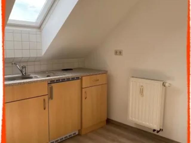 Mietwohnungen ✓ 190 € Kaltmiete ✓ 25,80 m² Wohnfläche ⌖ 08141 Reinsdorf / Friedrichsgrün, Schulstraße 12