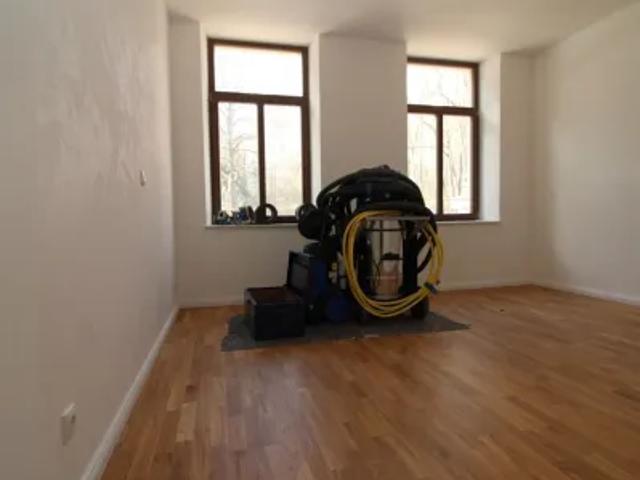 Mietwohnungen ✓ 250 € Kaltmiete ✓ 44,62 m² Wohnfläche ⌖ 08525 Plauen, Heubnerstraße 2