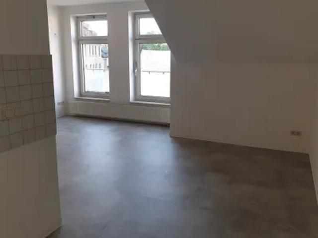 Mietwohnungen ✓ 255 € Kaltmiete netto ✓ 51 m² Wohnfläche ⌖ 08606 Oelsnitz