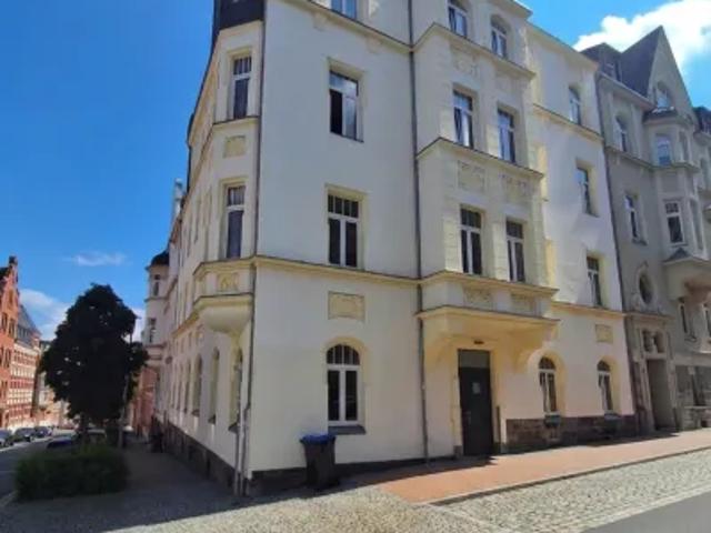 Mietwohnungen ✓ 270 € Kaltmiete ✓ 61,78 m² Wohnfläche ⌖ 08525 Plauen, Schildstraße 34