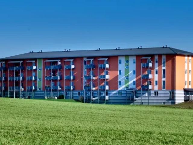 Mietwohnungen ✓ 285 € Kaltmiete ✓ 54,23 m² Wohnfläche ⌖ 08606 Oelsnitz/Vogtl Otto Riedel Str. 1c