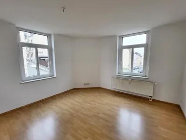 Mietwohnungen ✓ 285 € Kaltmiete netto ✓ 57 m² Wohnfläche ⌖ 08468 Reichenbach