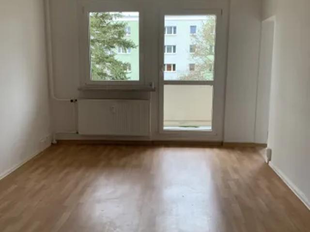 Mietwohnungen ✓ 288 € Kaltmiete ✓ 58 m² Wohnfläche ⌖ 08626 Adorf, Schillerstraße 37