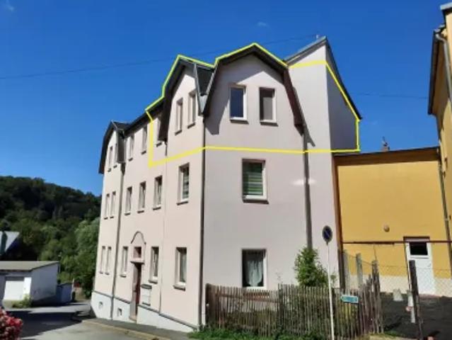 Mietwohnungen ✓ 295 € Kaltmiete ✓ 62 m² Wohnfläche ⌖ 07985 Elsterberg, Rödelstraße 2